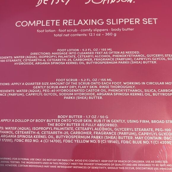 BetseyJohnson set: foot lotion, foot scrub, body butter and comfy slippers - Picture 6 of 8